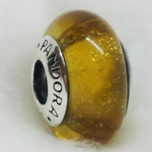 Pandora Disney's Belle's signature Murano bead. - Picture 5 of 6